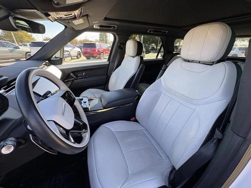 2023 Land Rover Range Rover Sport SE