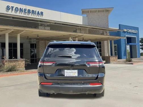 2022 Jeep Grand Cherokee L Altitude