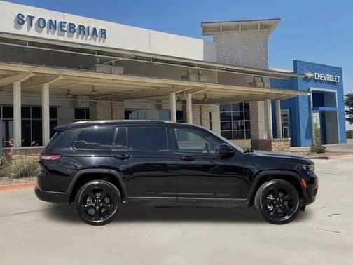 2022 Jeep Grand Cherokee L Altitude