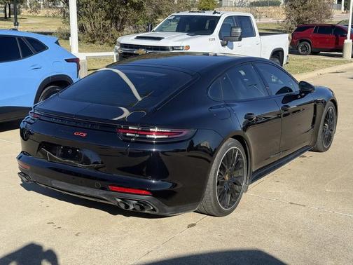 2020 Porsche Panamera GTS