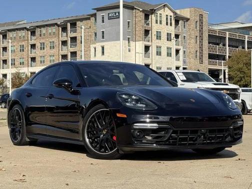 2020 Porsche Panamera GTS