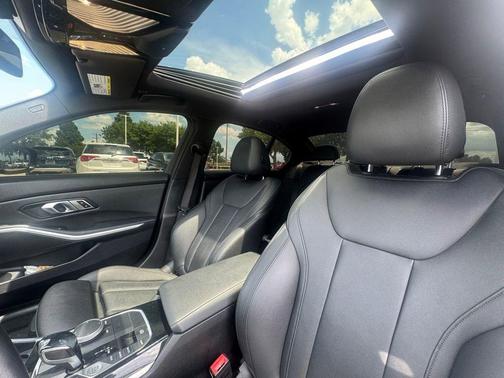 Black 2019 BMW 330 330i