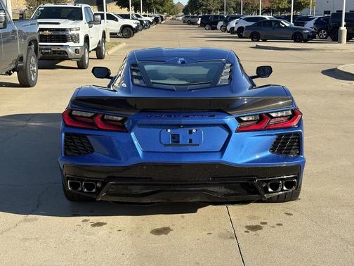 2020 Chevrolet Corvette Stingray w/2LT