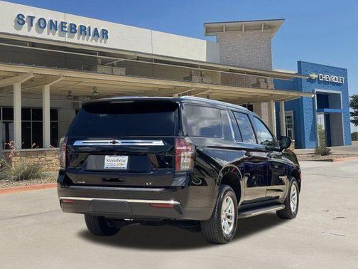 2021 Chevrolet Suburban LT