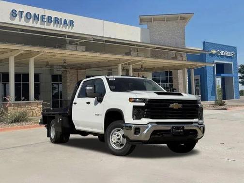 Summit White 2026 Chevrolet Silverado 3500 WT