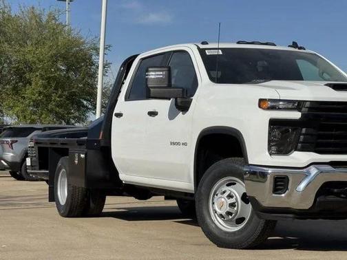 Summit White 2026 Chevrolet Silverado 3500 WT