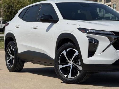 2024 Chevrolet Trax FWD 1RS