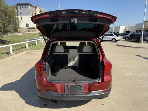 2016 Volkswagen Tiguan SE