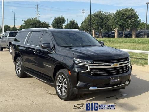 2022 Chevrolet Suburban LT