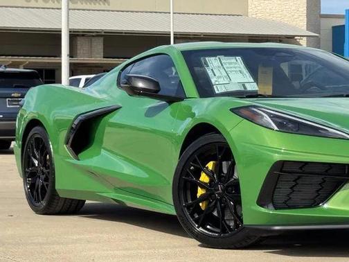 2026 Chevrolet Corvette Stingray w/1LT