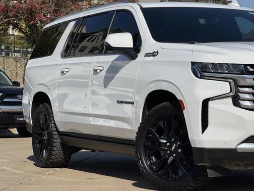 2022 Chevrolet Suburban 4WD High Country