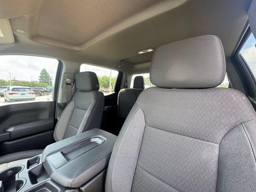 Sterling Gray Metallic 2024 Chevrolet Silverado 1500 Custom