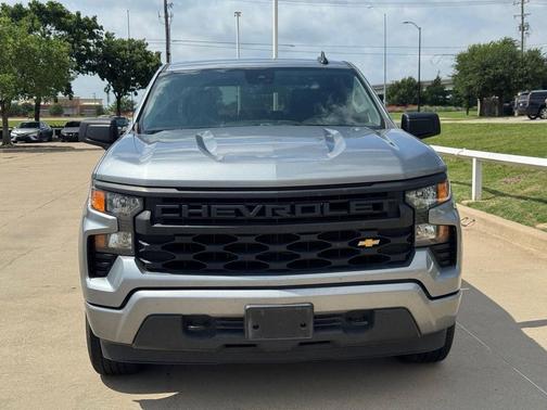 Sterling Gray Metallic 2024 Chevrolet Silverado 1500 Custom