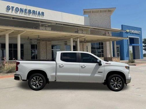 Summit White 2026 Chevrolet Silverado 1500 LT