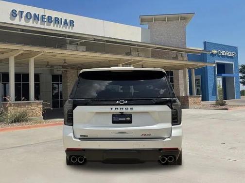 2025 Chevrolet Suburban RST