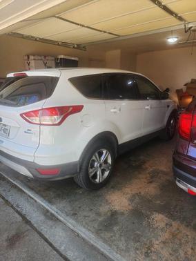 White 2014 Ford Escape SE