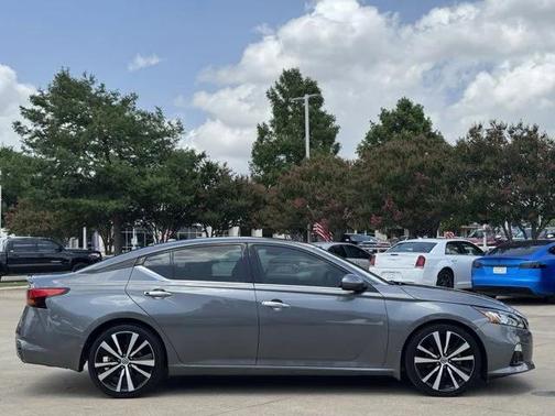2019 Nissan Altima 2.0 Platinum