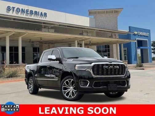 Diamond Black Crystal Pearlcoat 2026 RAM 1500 ST