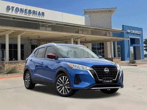 2022 Nissan Kicks SV