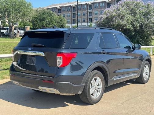 Stone Blue Metallic 2024 Ford Explorer XLT