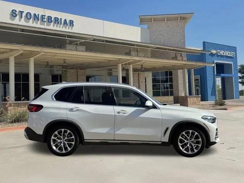 2023 BMW X5 sDrive40i