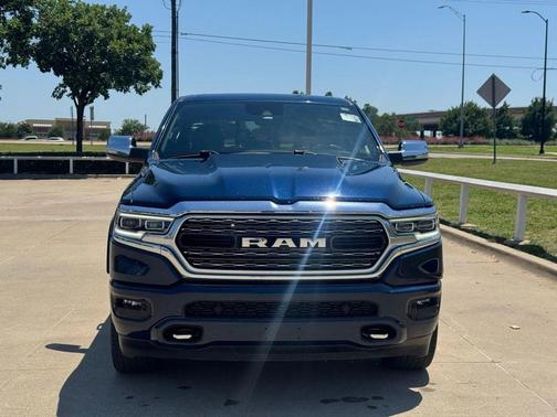 Patriot Blue Pearlcoat 2019 RAM 1500 Limited