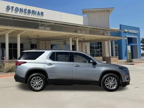 2024 Chevrolet Traverse LT Leather