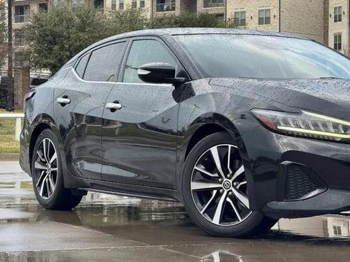 2022 Nissan Maxima SV Xtronic CVT