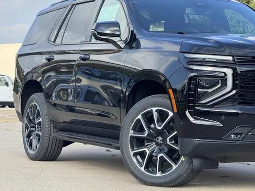 2026 Chevrolet Tahoe 4WD RST