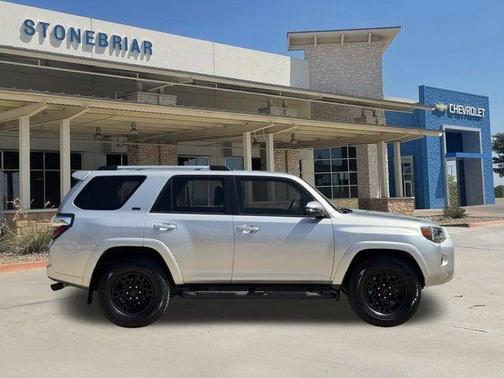 Classic Silver Metallic 2022 Toyota 4Runner SR5 Premium