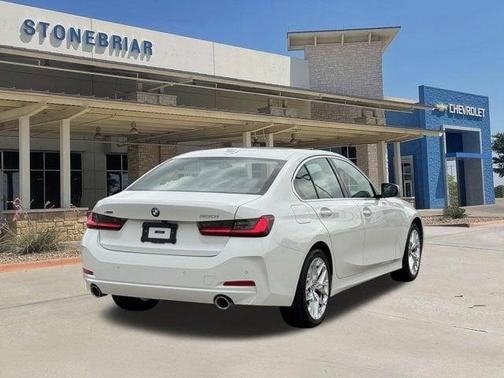 2025 BMW 330 xDrive
