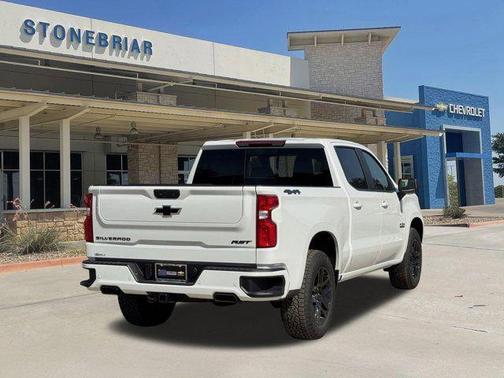 Summit White 2026 Chevrolet Silverado 1500 RST