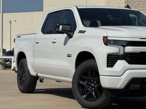 Summit White 2026 Chevrolet Silverado 1500 RST