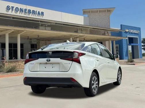 2020 Toyota Prius L