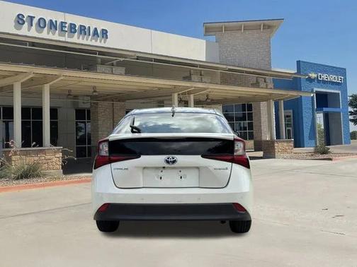 2020 Toyota Prius L