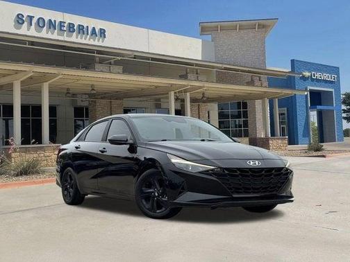 Phantom Black 2023 Hyundai ELANTRA SEL