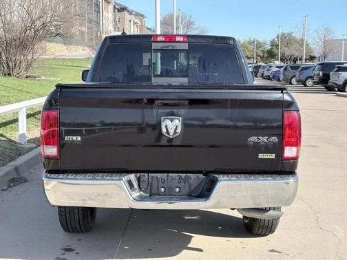 2019 RAM 1500 SLT