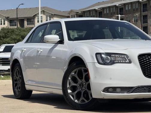 2018 Chrysler 300 S