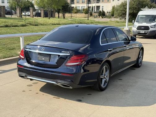 2017 Mercedes-Benz E-Class 4MATIC