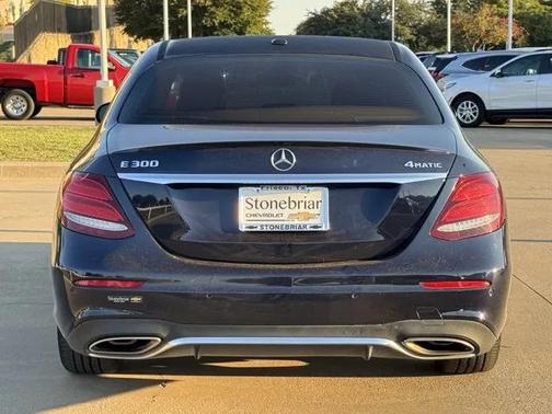 2017 Mercedes-Benz E-Class 4MATIC