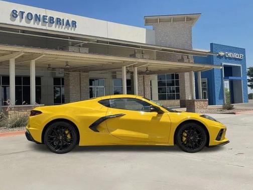 2025 Chevrolet Corvette Stingray w/2LT