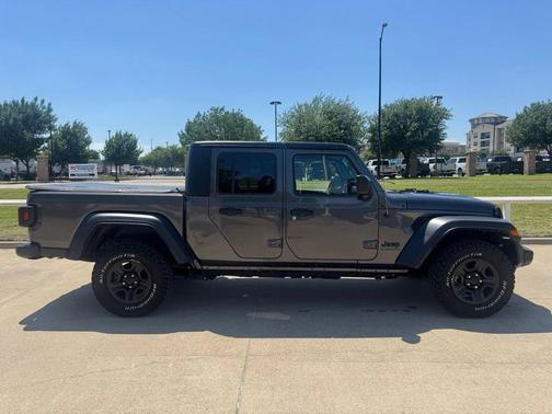 Granite Crystal Metallic Clearcoat 2022 Jeep Gladiator Sport