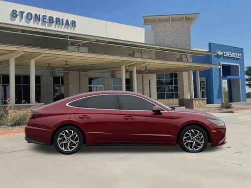 2023 Hyundai SONATA SEL