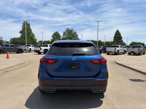 Starling Blue Metallic 2024 Mercedes-Benz GLA 250 4MATIC