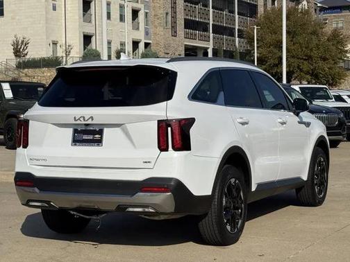 2024 Kia Sorento S