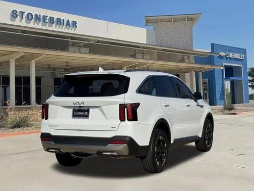 2024 Kia Sorento S