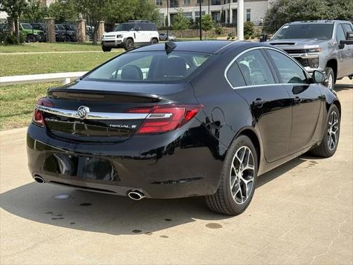 2017 Buick Regal Turbo Sport Touring