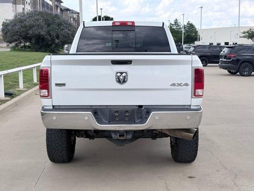 Bright White Clearcoat 2016 RAM 2500 Laramie