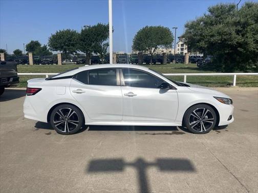 2021 Nissan Sentra SR