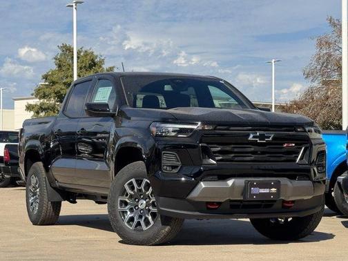 Black 2026 Chevrolet Colorado Z71